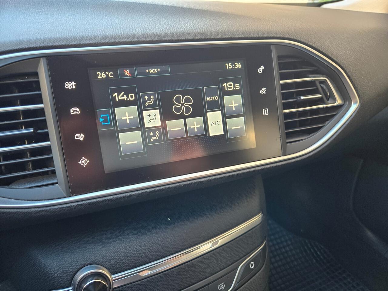 Peugeot 308 1.6 e-HDi 115 CV Stop&Start SW Allure