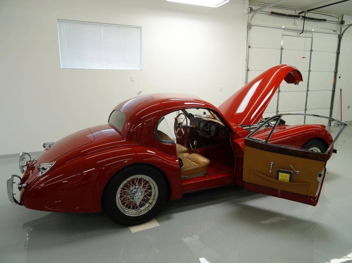 Jaguar XK 120
