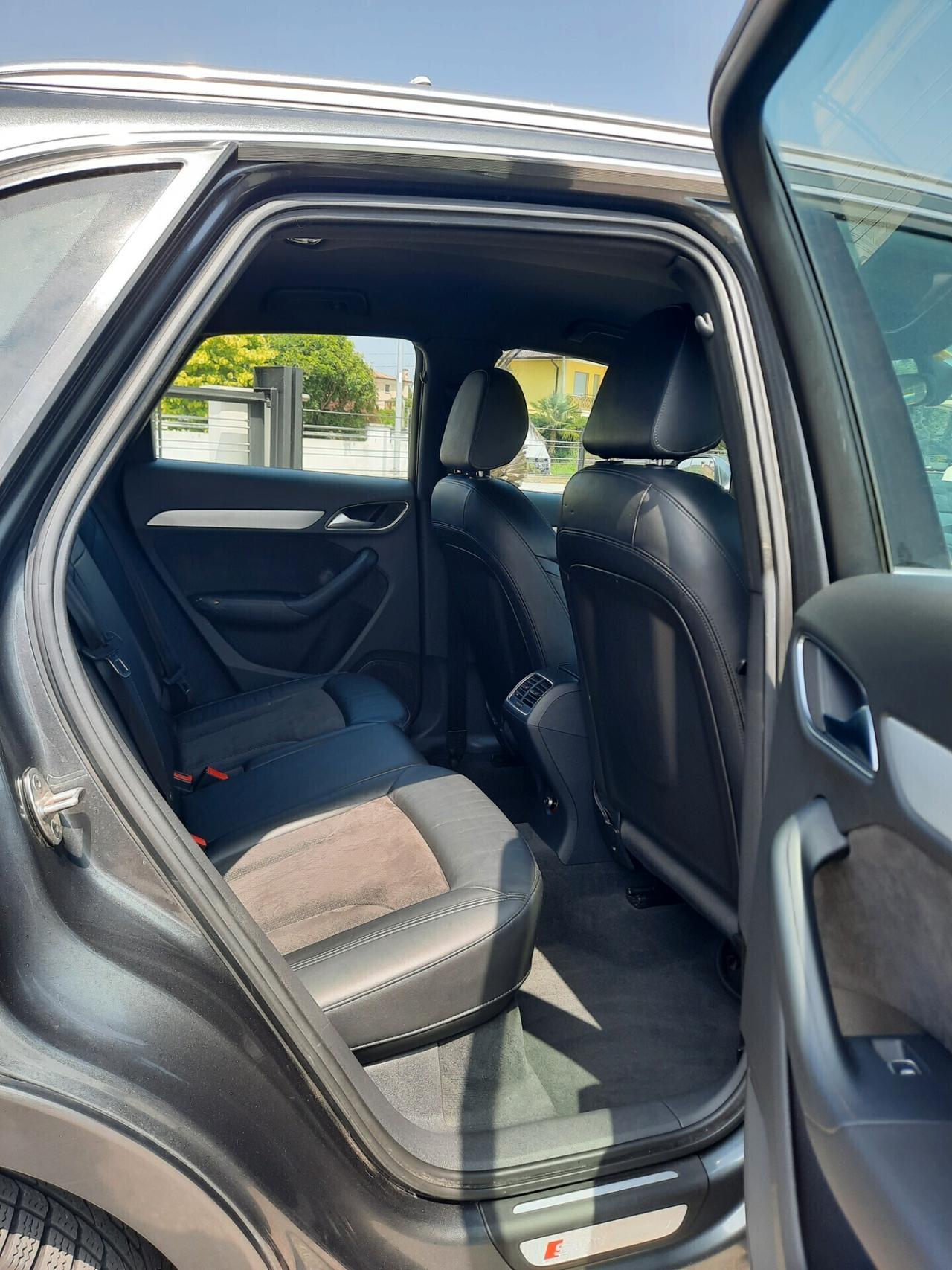 Audi Q3 2.0 TDI S Line Edition