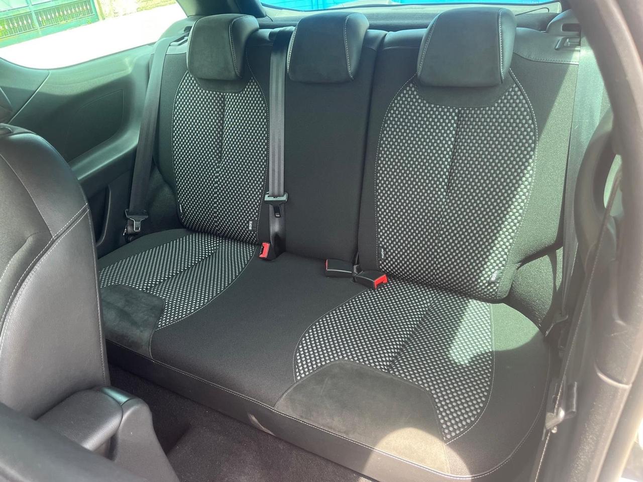 Citroen DS3-1.6 hdi- full-2012