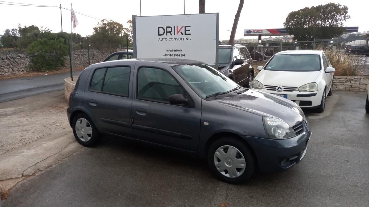 Renault Clio Storia 1.2 5 porte GPL Confort