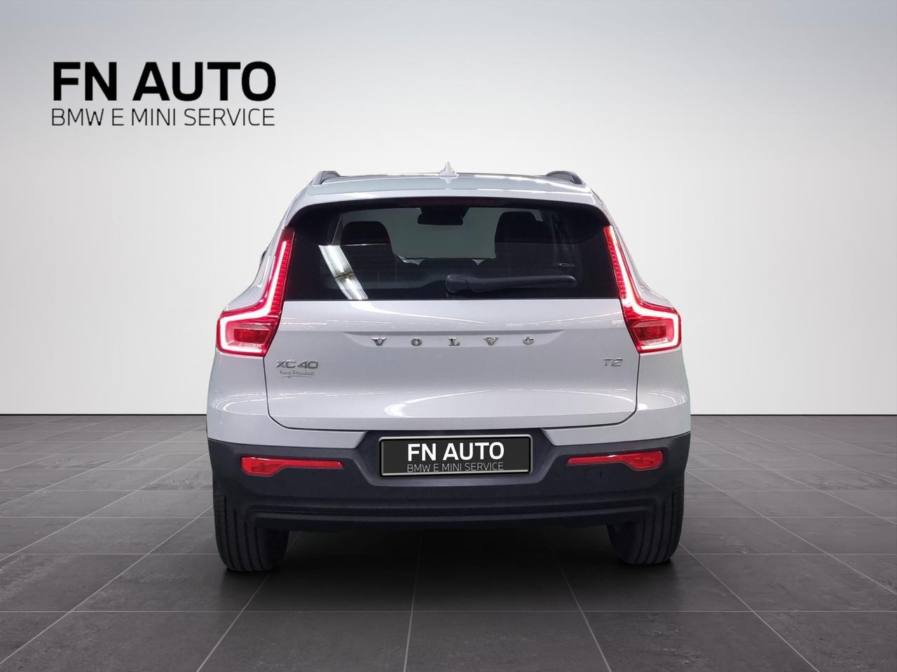 Volvo XC40 T2 automatico Core