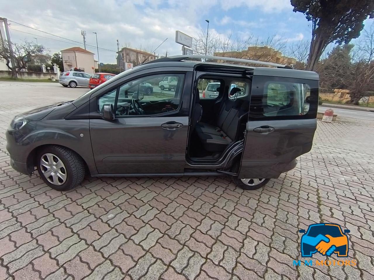 FORD Tourneo Courier 1.5 tdci 75cv plus E6.2