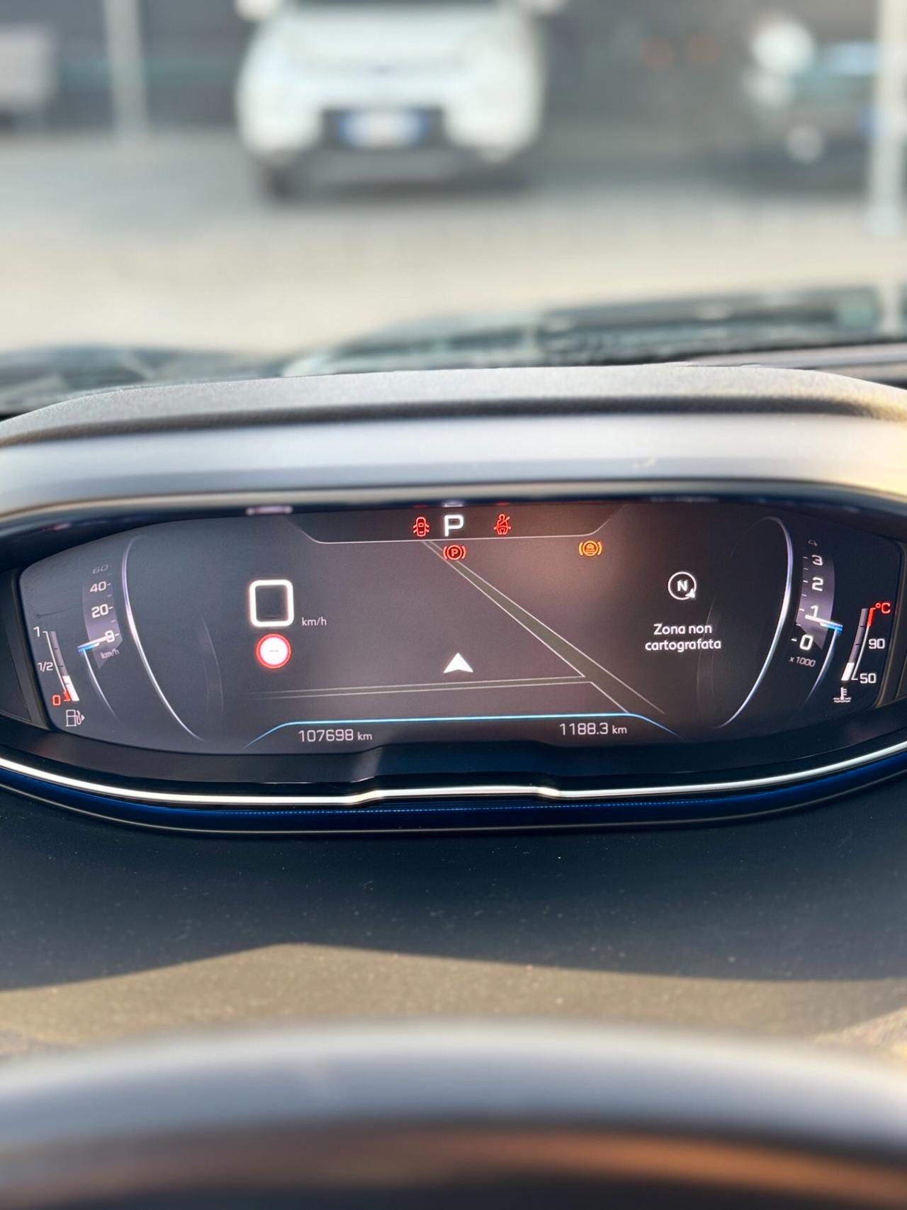 Peugeot 3008 BlueHDi 130 S&S EAT8 Business