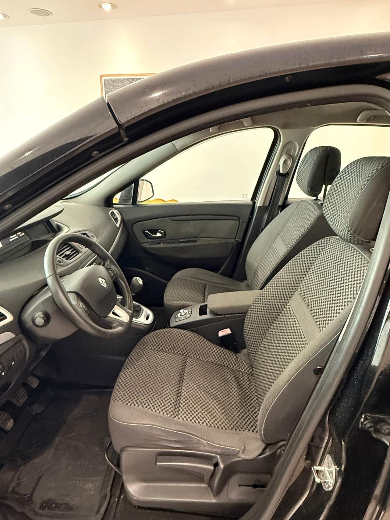 Renault Scenic Scénic X-Mod 1.5 dCi 110CV Luxe