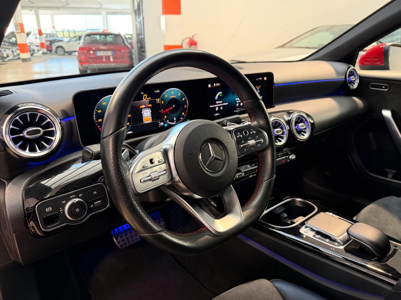 Mercedes-benz A 200 Premium AMG-LUCI-SCHERMI GRANDI