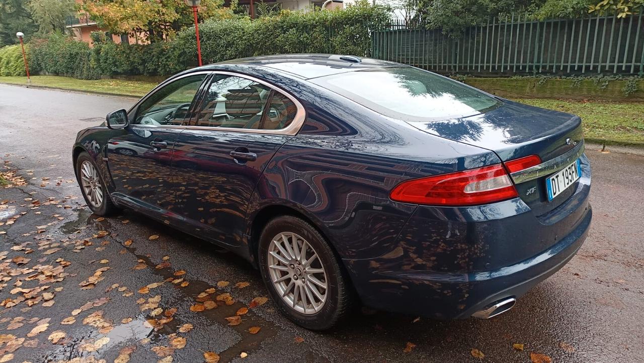 Jaguar XF 3.0 DS V6 Premium Luxury