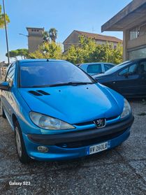 Peugeot 206 1.1 5p. XT