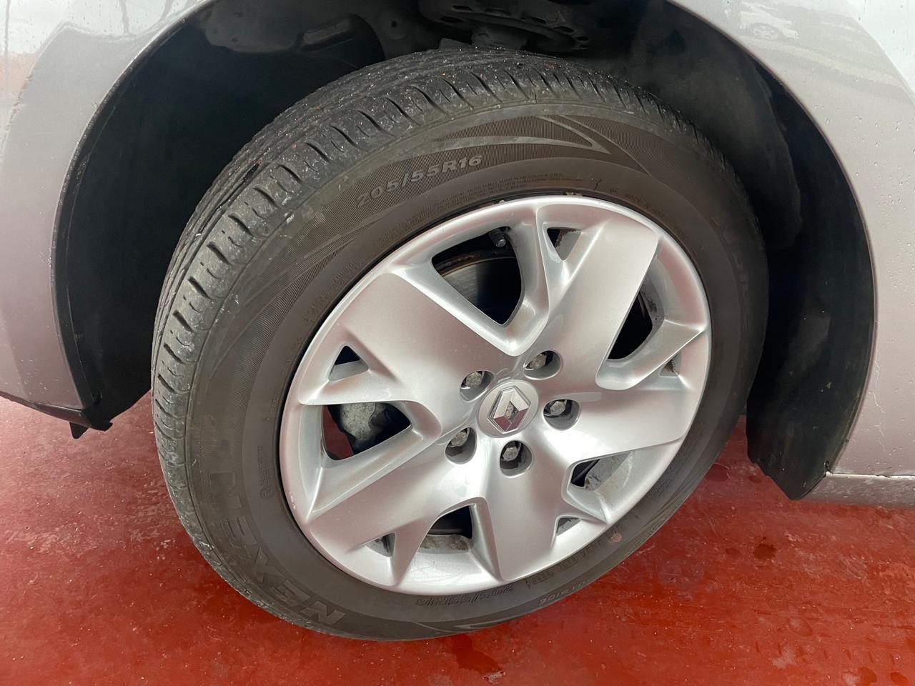 Renault Megane 1.5 Diesel - Neopatentati