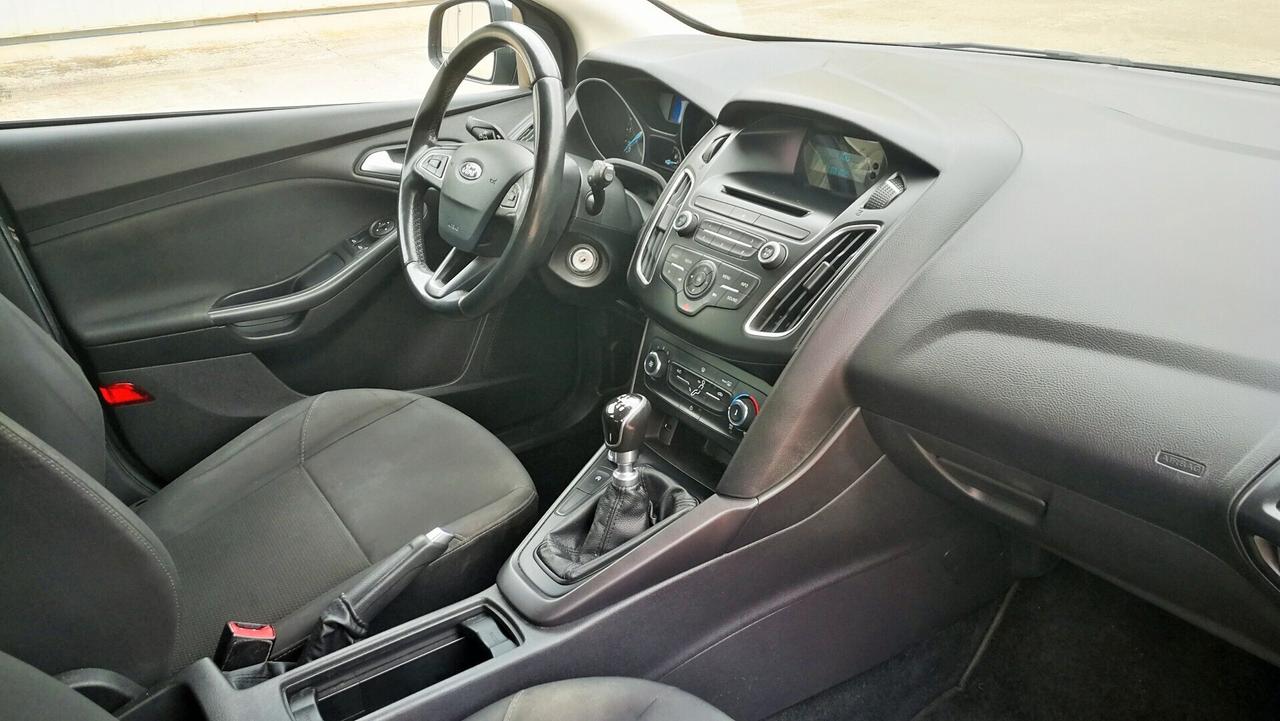 Ford Focus 1.5 TDCi 120 CV SW Euro6B *guidabile neopatentati*