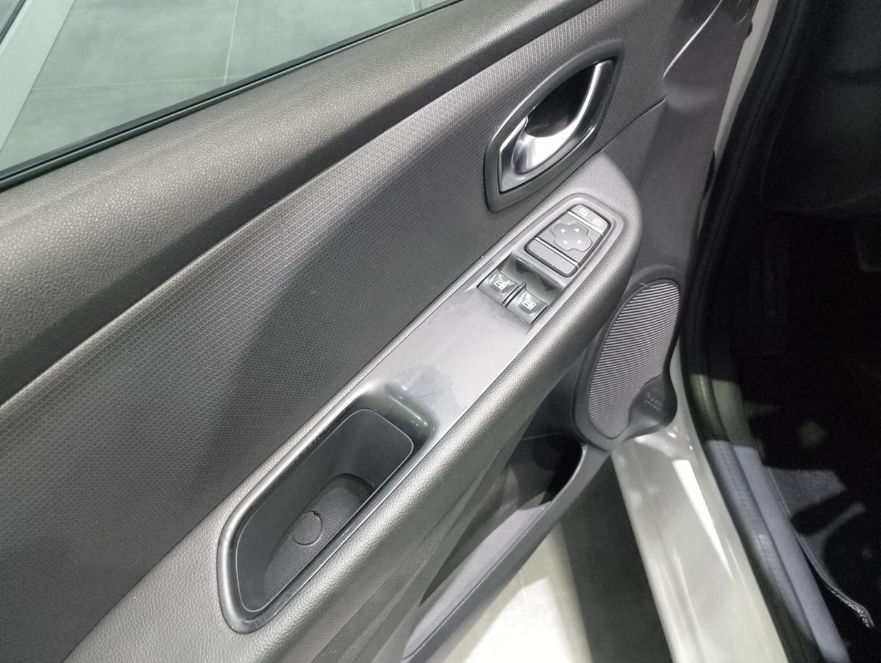 RENAULT CLIO 5P BERLINA VAN 2 POSTI 1.5 DCI 75