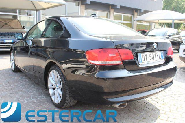 BMW 320 d xDrive Coupé Attiva