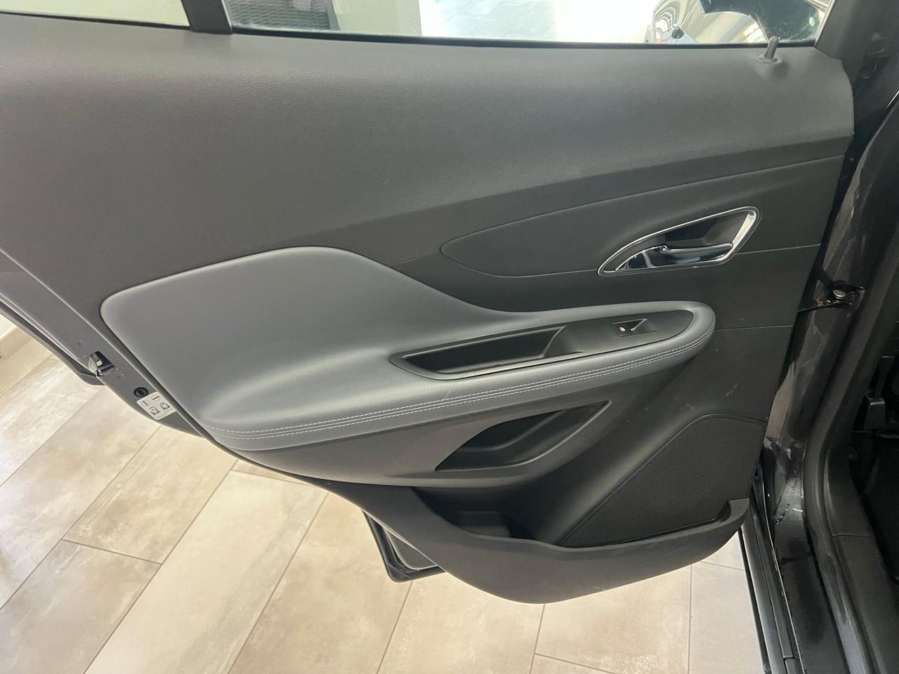 Opel Mokka 1.6 CDTI Ecotec 136CV 4x2 Start&Stop Cosmo b-Color