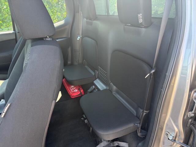 Nissan Navara 2.3 dCi 4WD King Cab Acenta