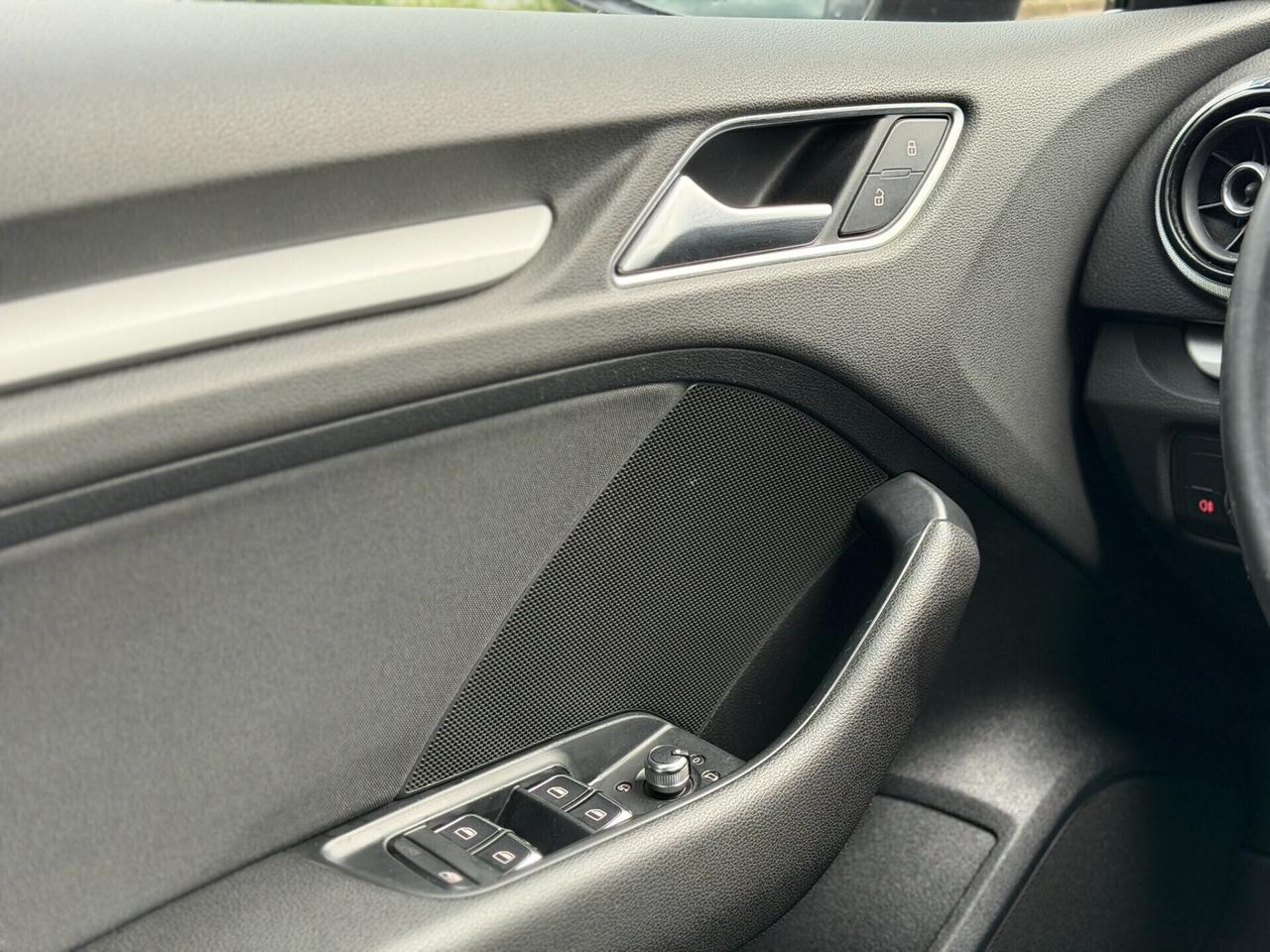 AUDI A3 Sportback 1.6 TDI 08/2013