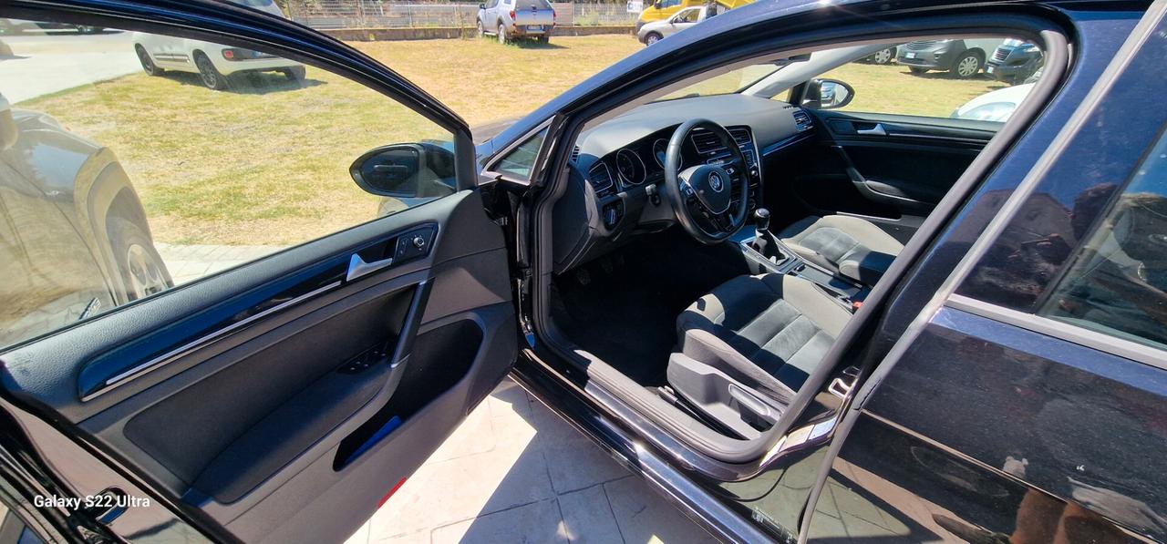 Volkswagen Golf 1.6 TDI 5p. Highline BlueMotion Technology