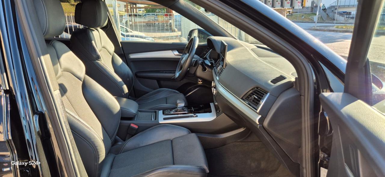 Audi Q5 45 TFSIe quattro S tronic S line plus