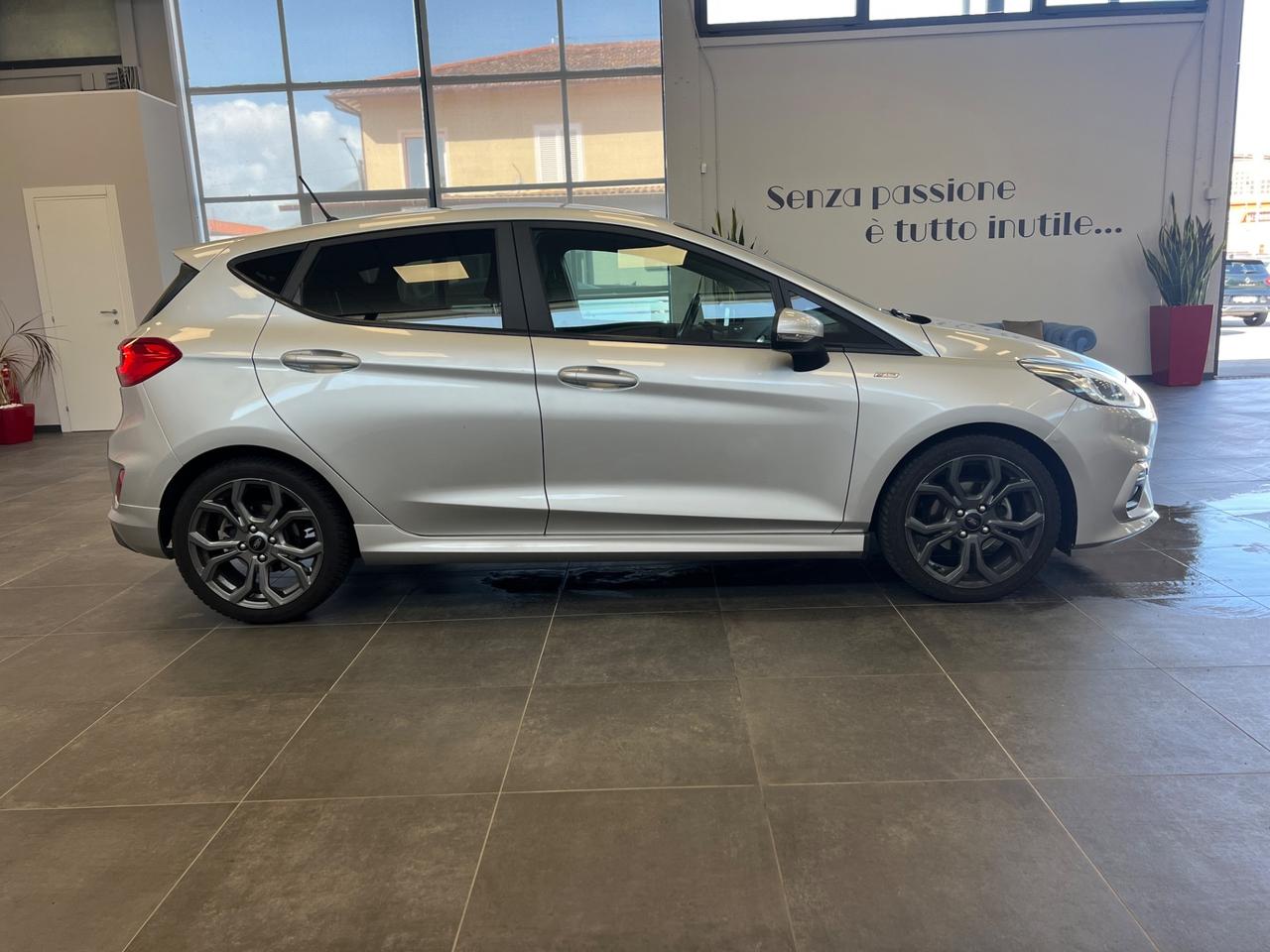 Ford Fiesta 1.0 Ecoboost 100 CV 5 porte ST-Line