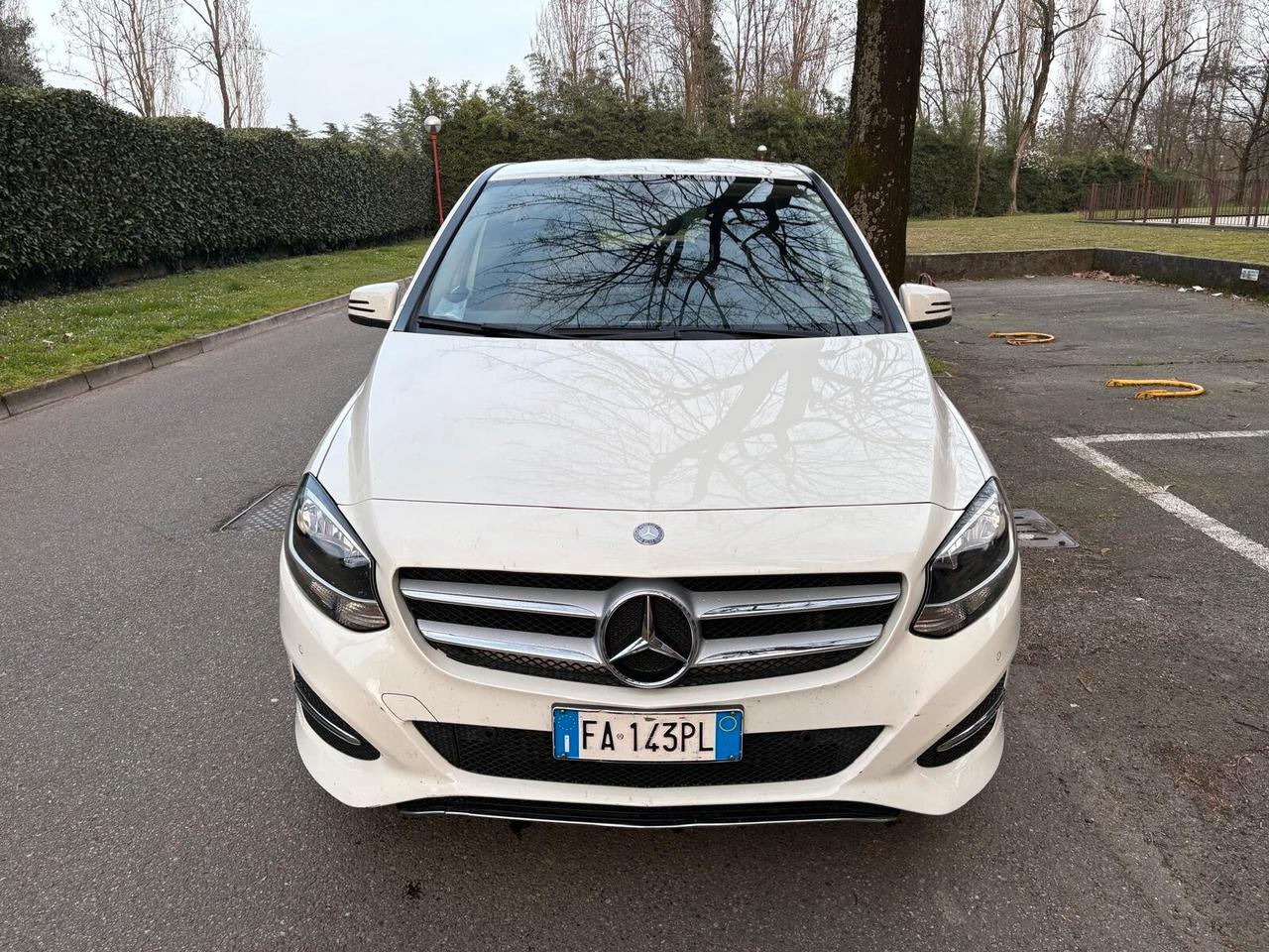 Mercedes-benz B 180 d Sport