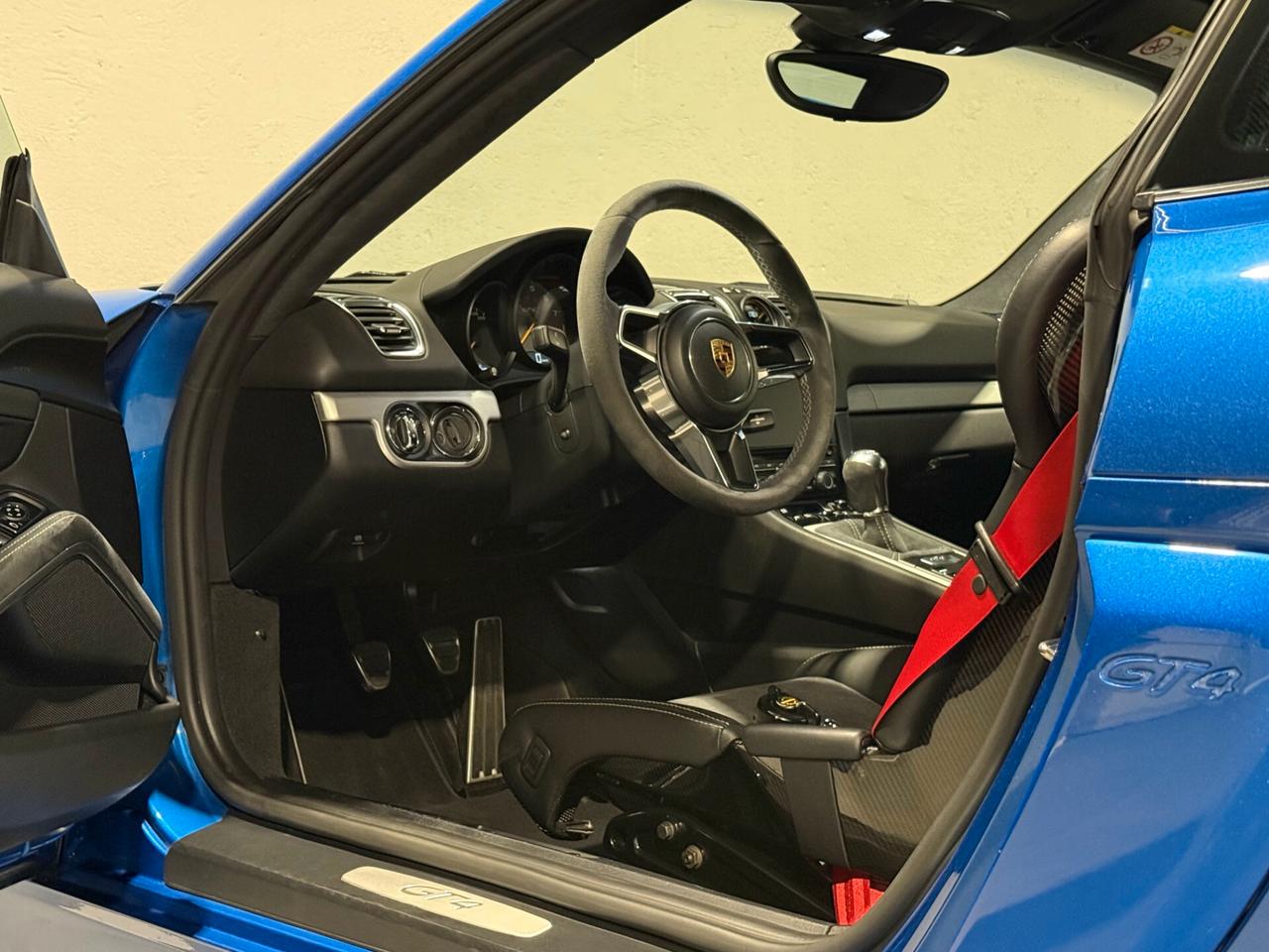 Porsche Cayman GT4 CLUBSPORT