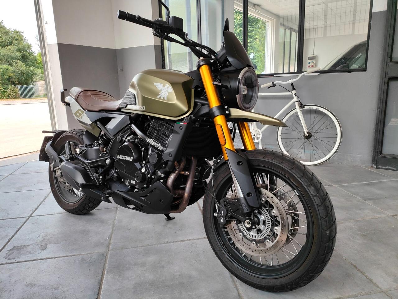 MOTO MORINI SEIEMEZZO SCR