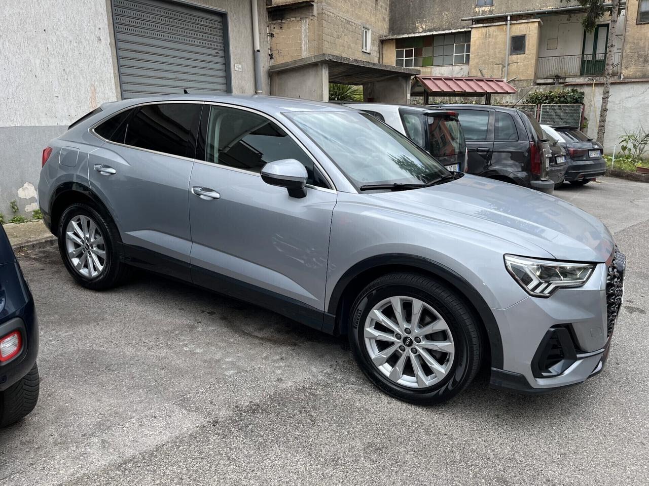 Audi Q3 SPB 35 TDI quattro edition