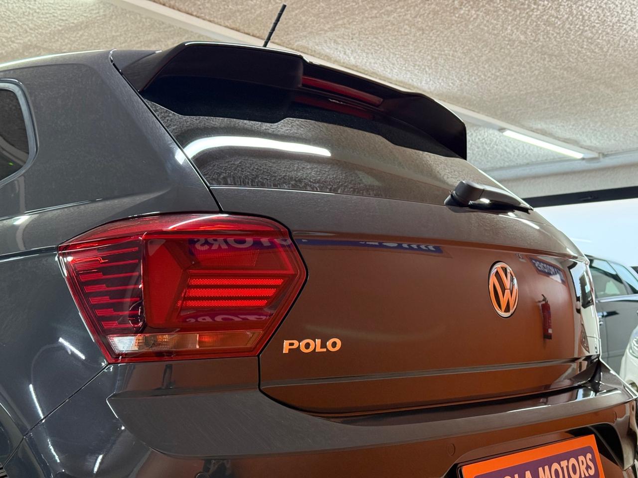 Volkswagen Polo 1.0 TSI DSG 5p. R-Line Cambio Automatico