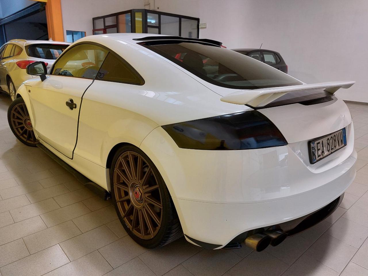 Audi TT Coupe 2.0 tfsi S-LINE