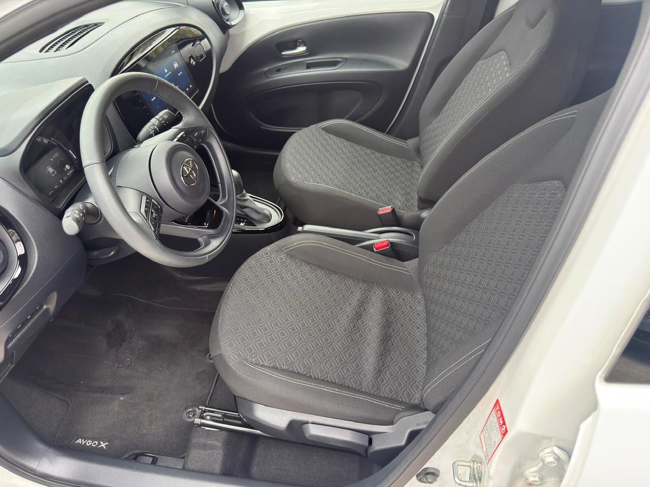 Toyota Aygo X 1.0 5porte Trend Air Automatica