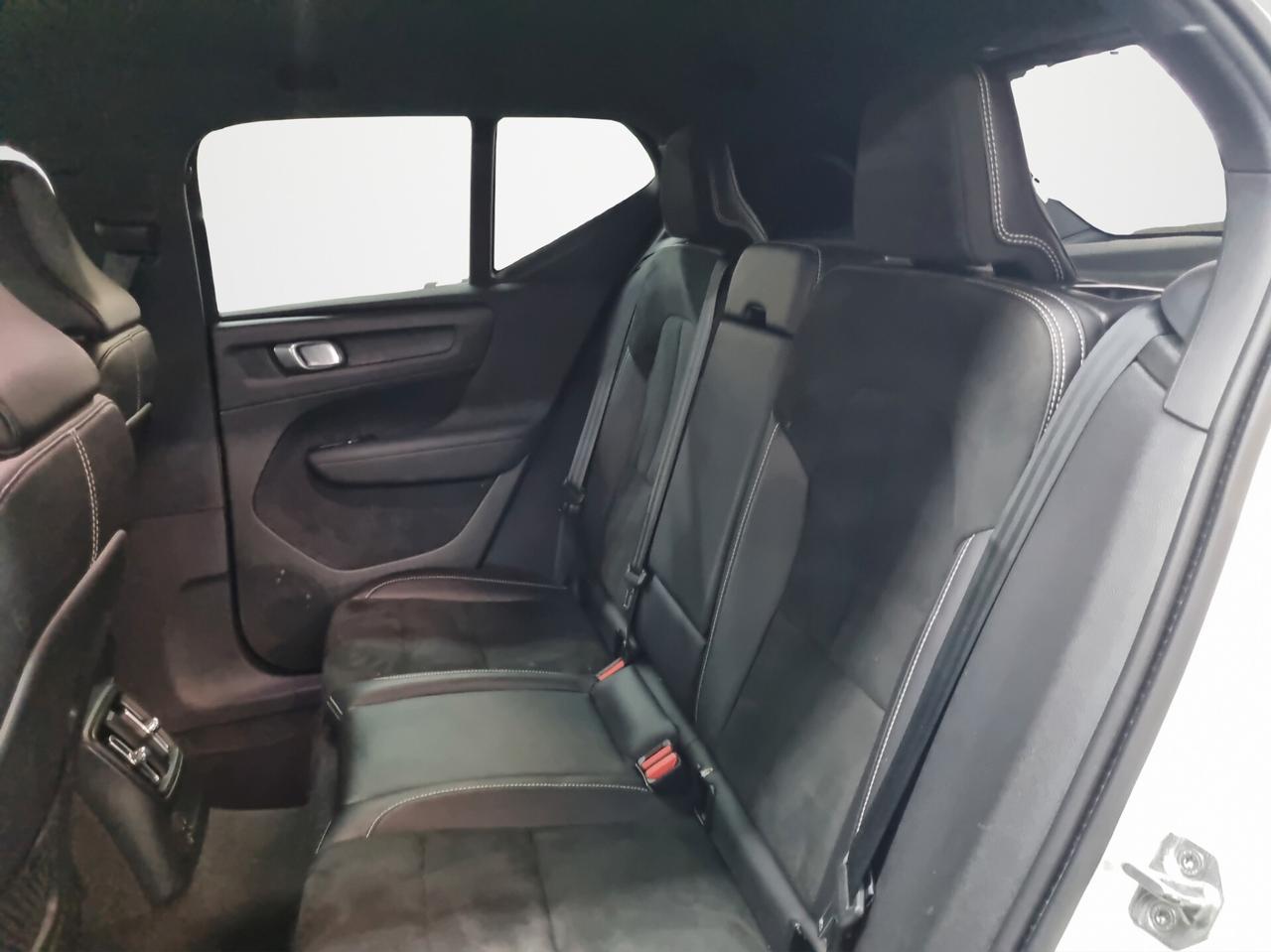 Volvo XC40 T4 Recharge Plug-in Hybrid R-design
