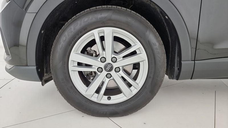 Audi Q3 35 TDI S tronic Business