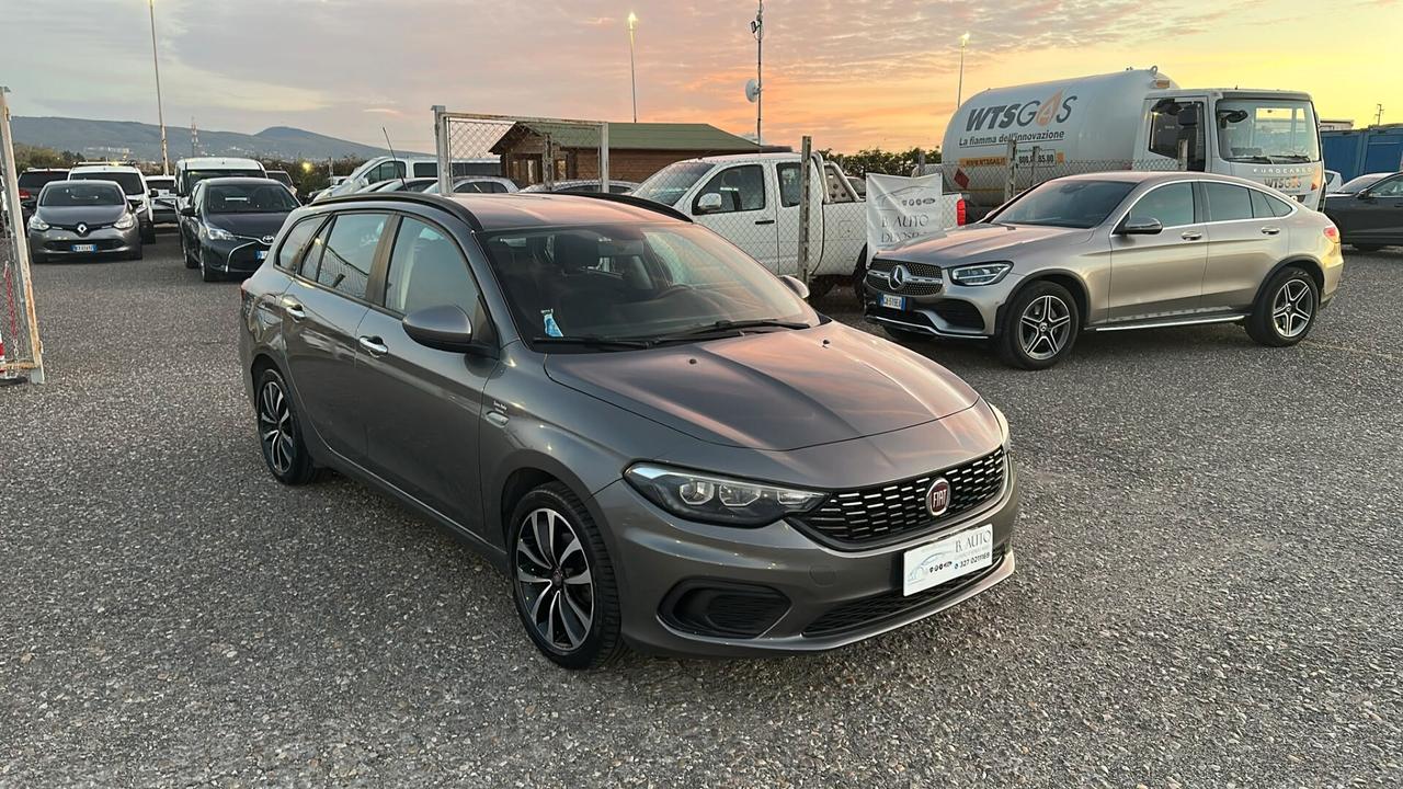Fiat Tipo 1.6 Mjt S&S 5 porte S-Design