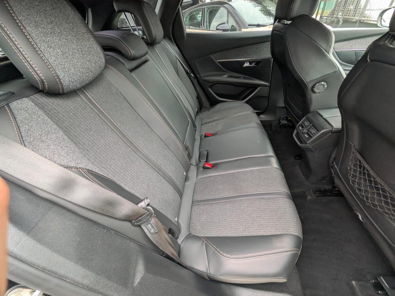 Peugeot 3008 BlueHDi 130 S&S EAT8 GT Line