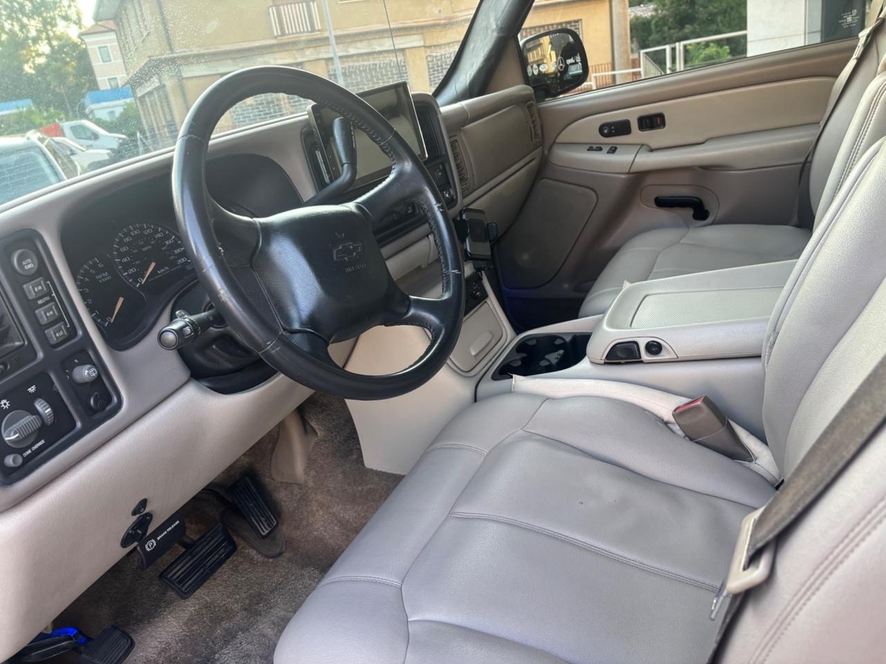 Chevrolet Tahoe 5.3 LT, gancio traino, gpl