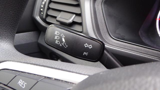 VOLKSWAGEN T-Cross 1.0 TSI Urban BMT