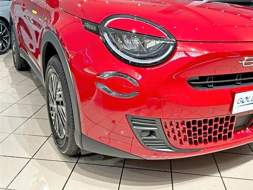Fiat 600 Hybrid 110 CV DCT MHEV Pop