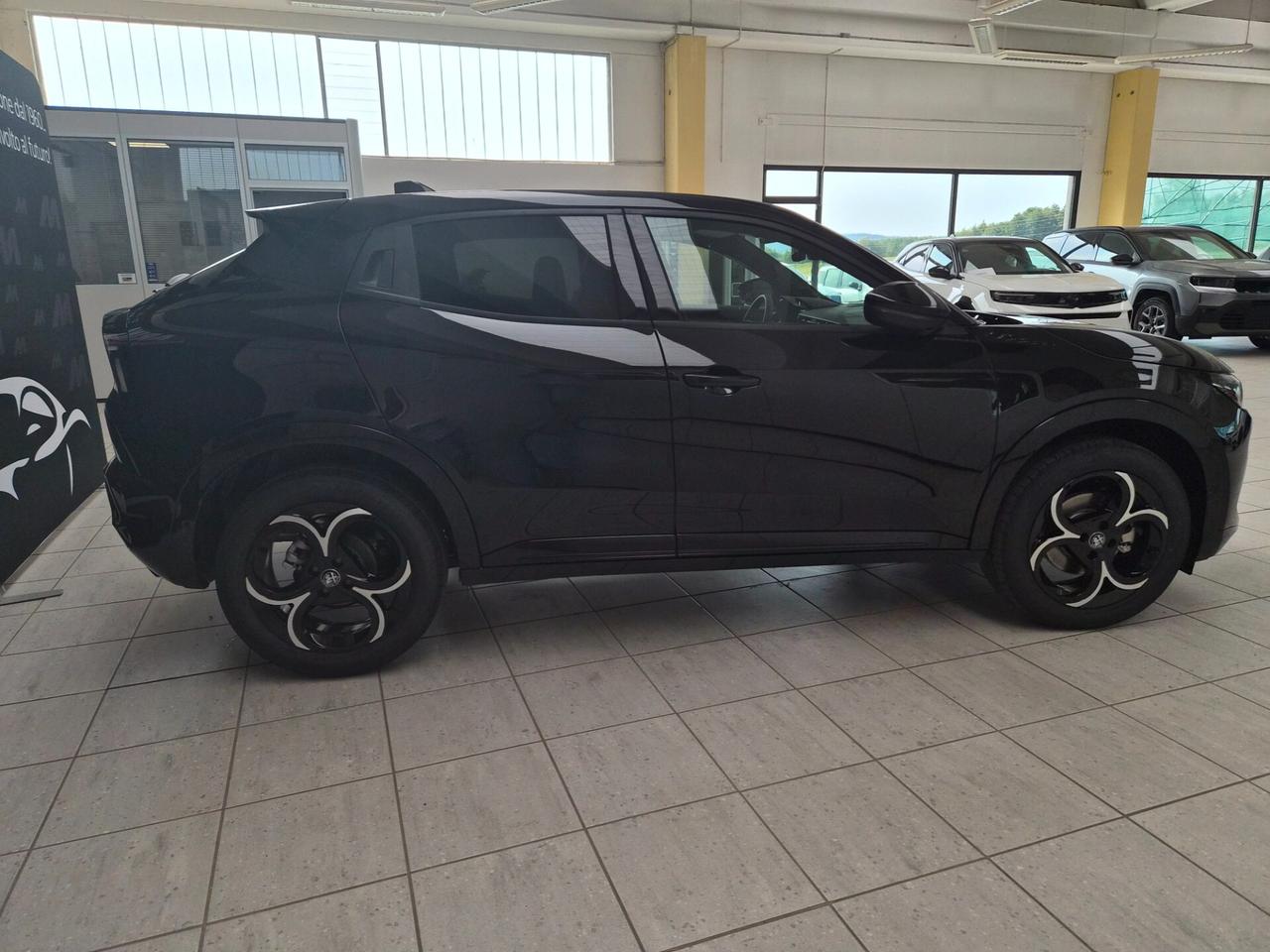 Alfa Romeo Junior 1.2 145 CV Hybrid eDCT6 Ti