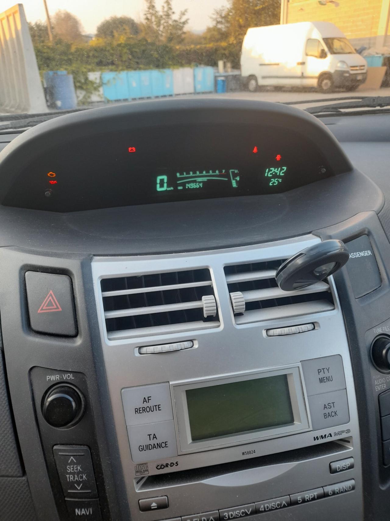 Toyota Yaris 1.3 5 porte