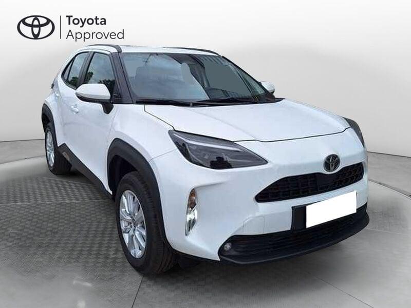 Toyota Yaris Cross 1.5h Business fwd 116 CV e-cvt