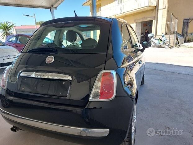 Fiat 500 unico proprietario permuto