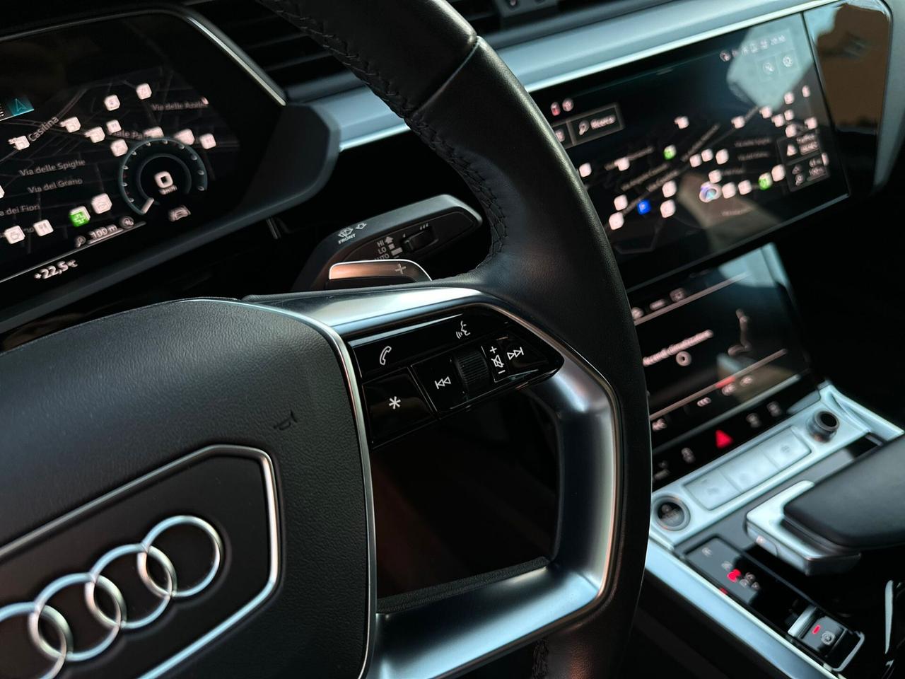 Audi e-tron SPB 50 quattro Business MATRIX PELLE UNIPRO