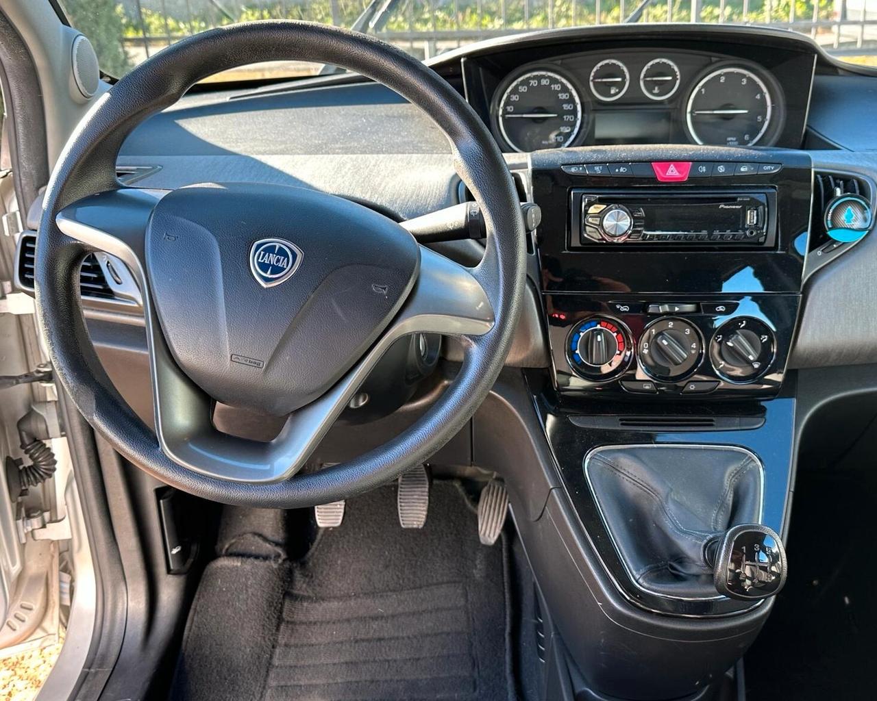 Lancia Ypsilon 1.3 MJT 16V 95 CV 5 porte Elefantino CLIMA MULTIFUNZIONE PDC