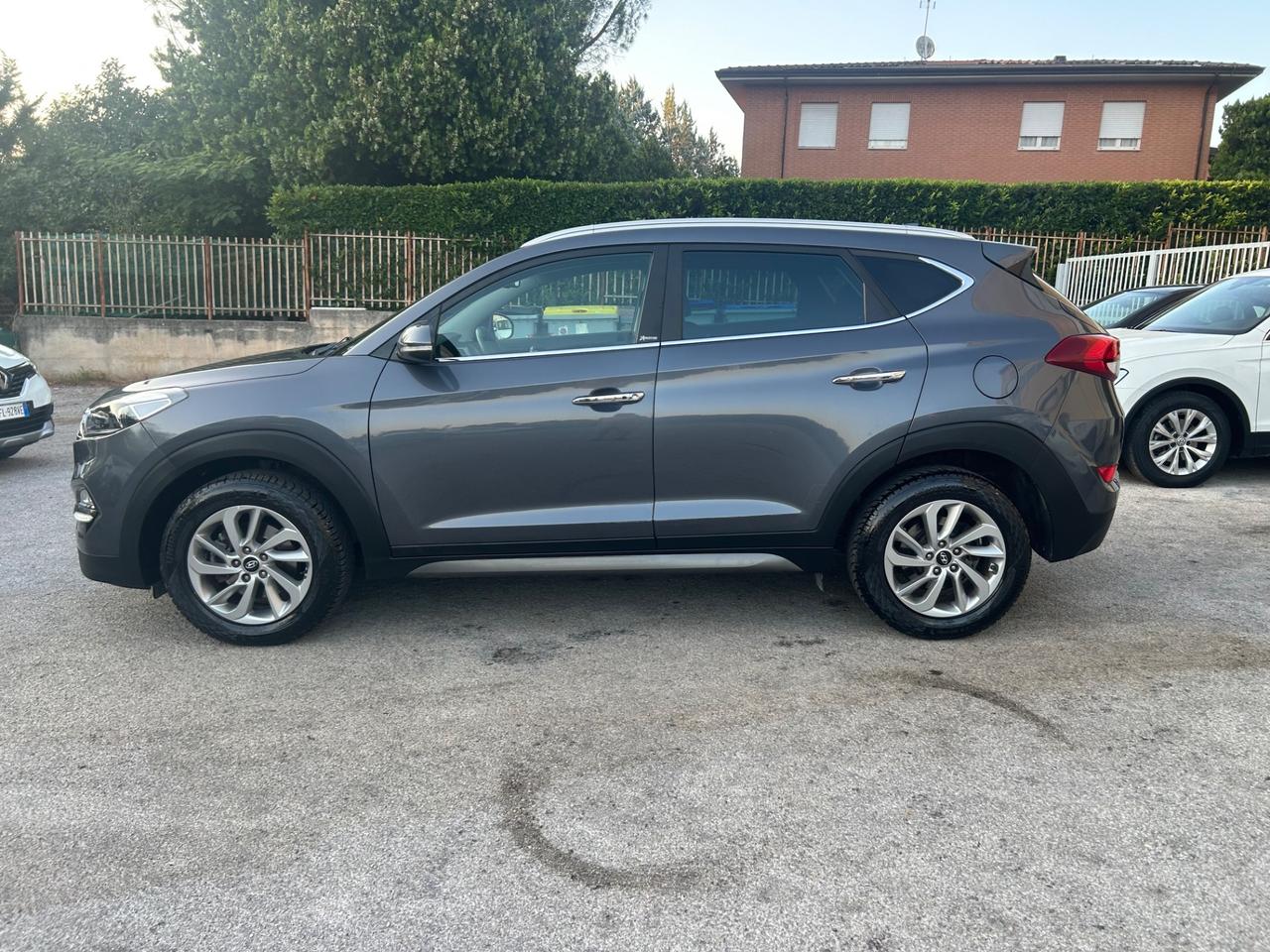 Hyundai Tucson 1.7 CRDi XPossible Euro6B