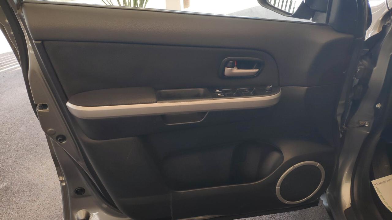 Suzuki Grand Vitara 1.9 DDiS 5 porte