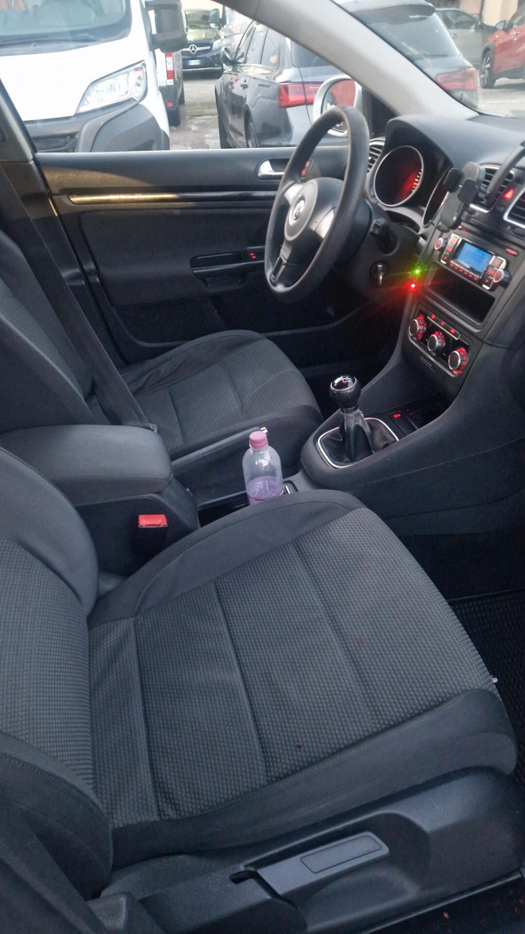 Volkswagen Golf 1.6 TDI DPF 5p. Highline