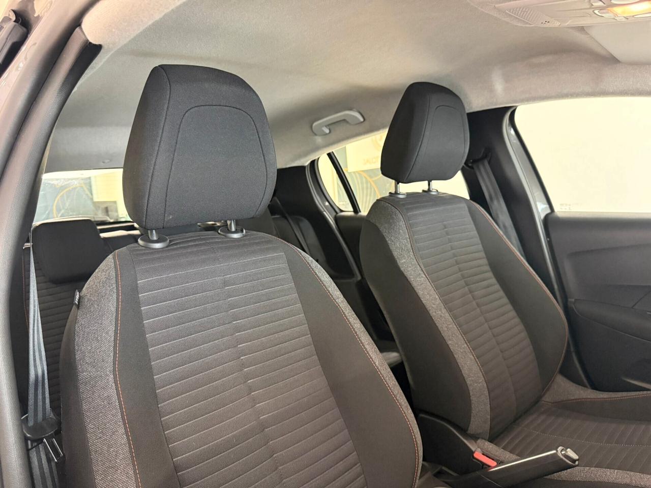 Peugeot 208 1.5 Diesel 2022 ALLURE PACK