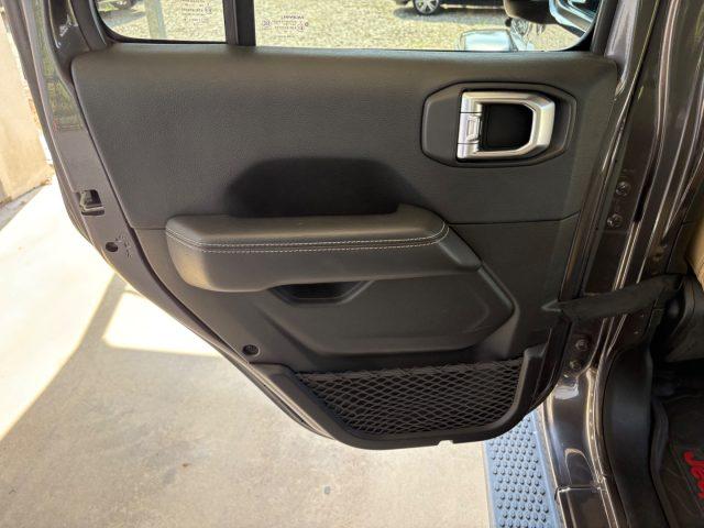 JEEP Wrangler Unlimited 2.2 Mjt II Sahara TETTO/CABRIO 6-DTEMP