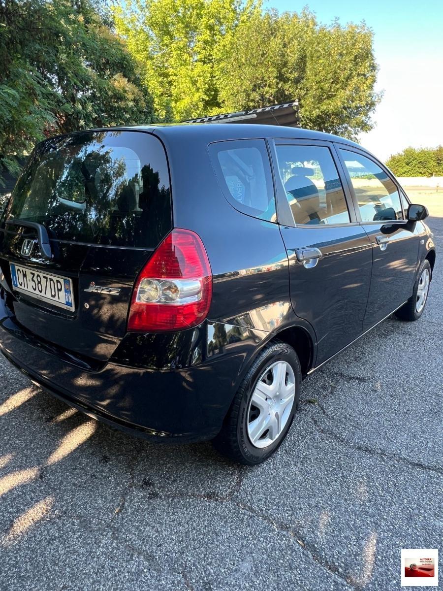 HONDA - Jazz - 1.2 i-DSi 5p. Pink
