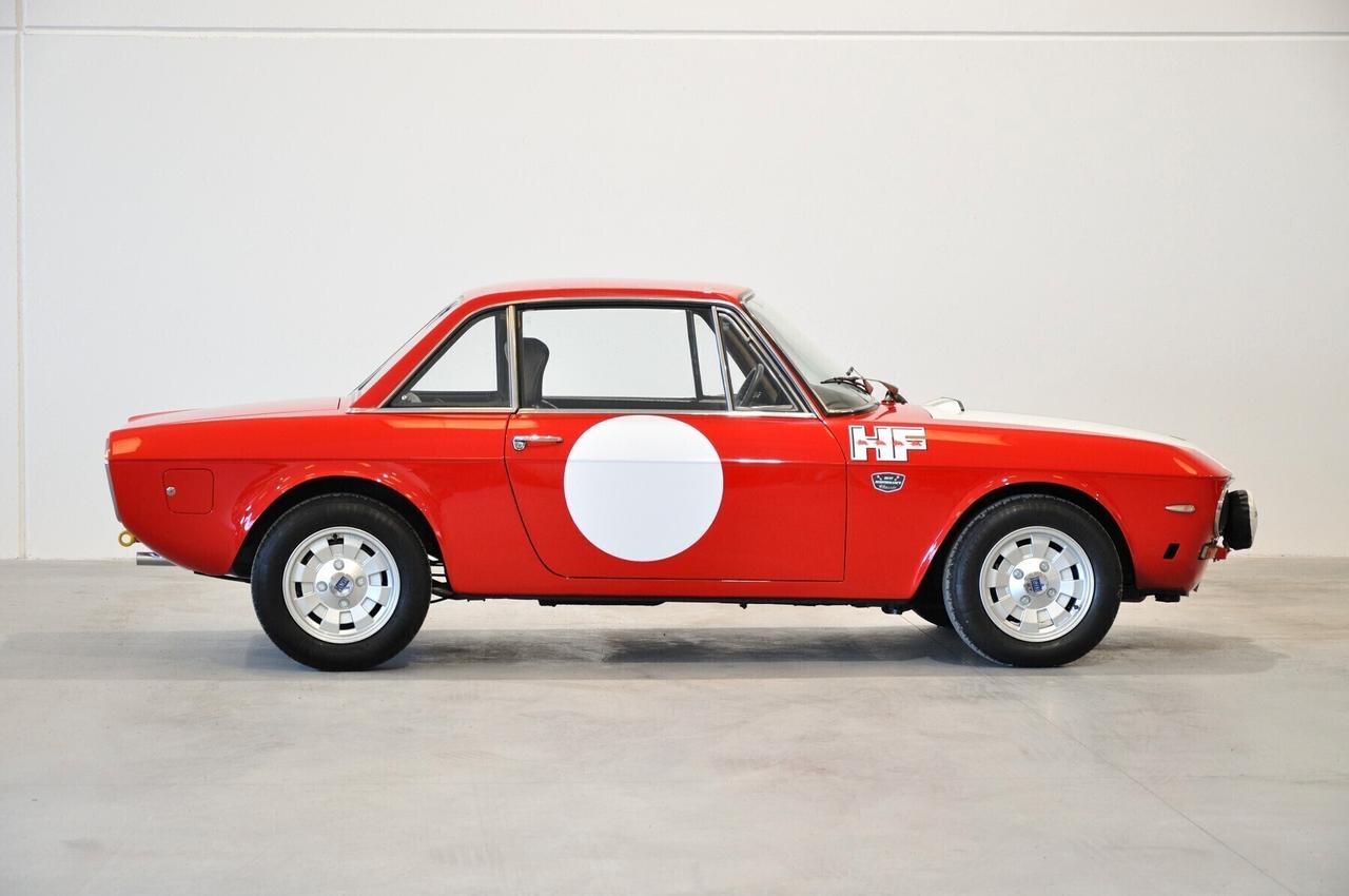 Lancia Fulvia Coupé 1600 HF restauro Totale