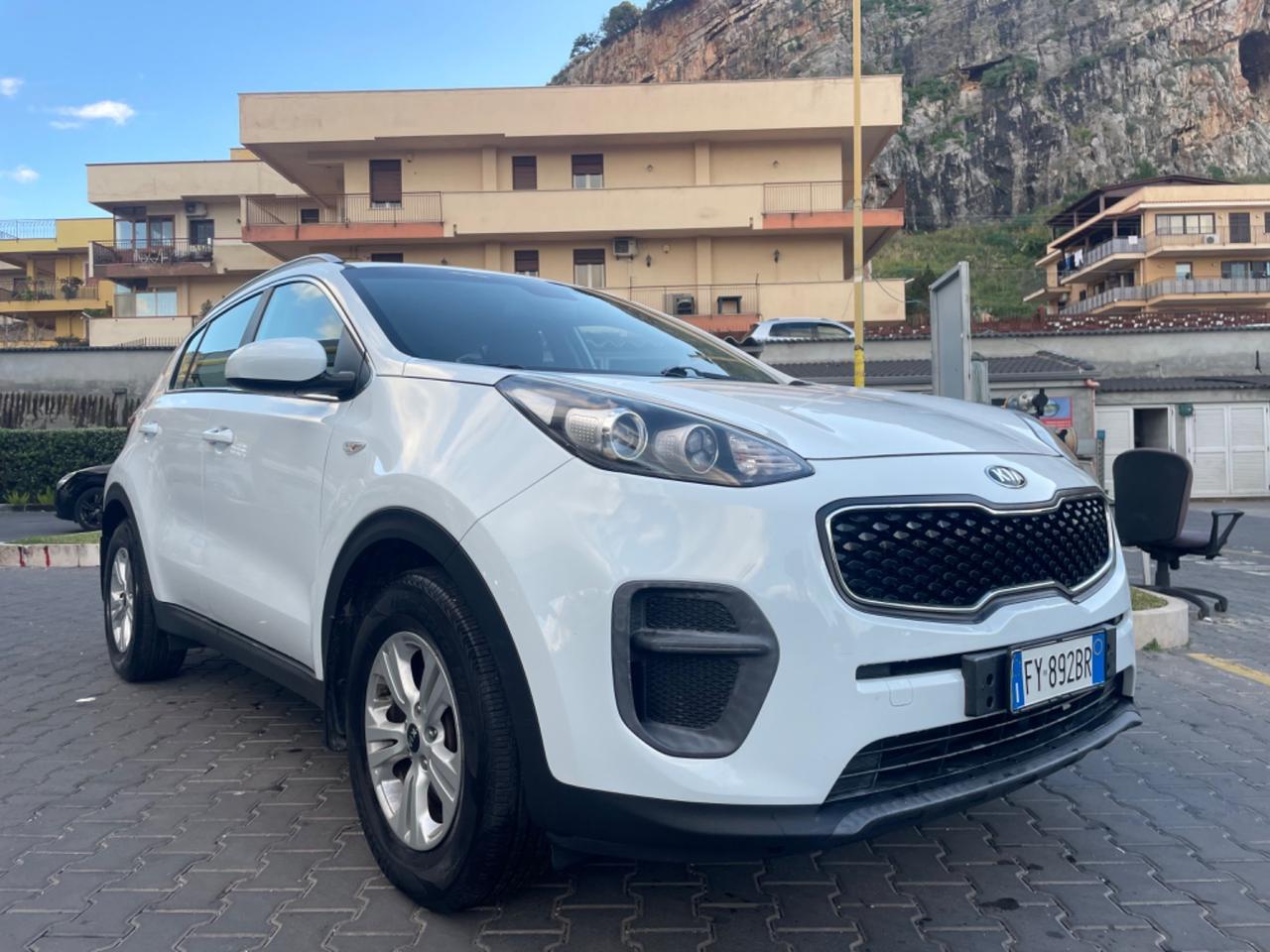 Kia Sportage 1.6 CRDI 136 CV DCT7 2WD Business Class